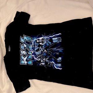 Band KISS shirt, size medium.